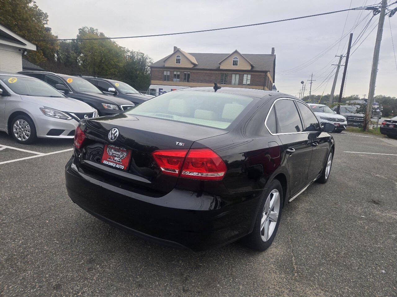 Used 2015 Volkswagen Passat 1.8T Limited Edition FWD image 9