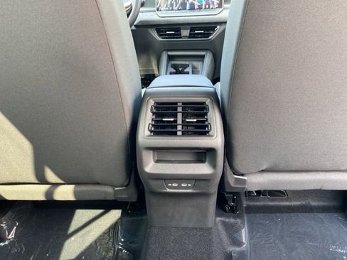 New 2025 Volkswagen Tiguan S AWD/4WD image 60