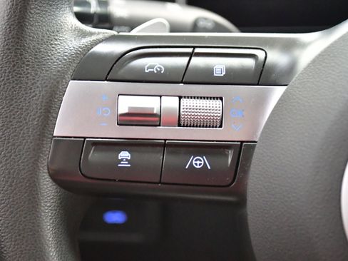 Used 2025 Hyundai Sonata SEL FWD image 20