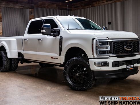 Used 2025 Ford F350 Platinum w/ Platinum Plus Package image 1