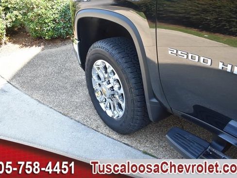 Certified 2024 Chevrolet Silverado 2500 LTZ w/ LTZ Premium Package AWD/4WD image 17