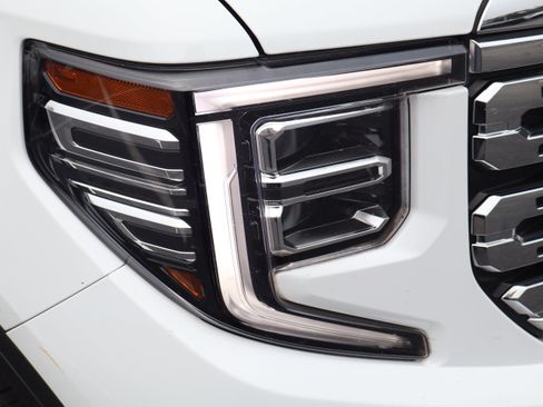 Used 2022 GMC Sierra 1500 Denali image 11