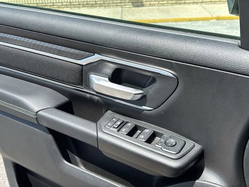 New 2026 RAM 1500 Big Horn AWD/4WD image 13