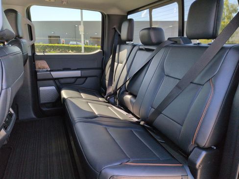 Used 2026 Ford F250 Lariat w/ Black Appearance Package image 30