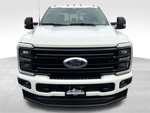 Used 2025 Ford F250 Platinum image 14