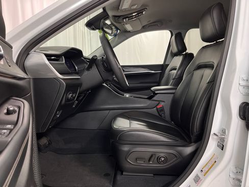 Used 2023 Jeep Grand Cherokee L Limited AWD/4WD image 14