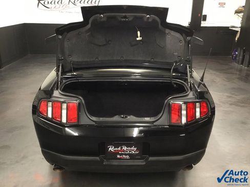 Used 2012 Ford Mustang Premium image 23