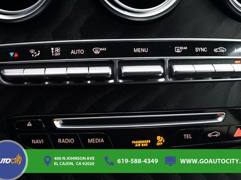 Used 2019 Mercedes-Benz GLC 300 4MATIC image 23