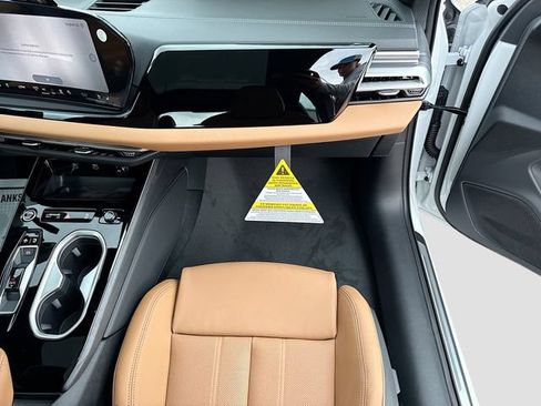 New 2026 Audi A6 Premium Plus AWD/4WD image 16