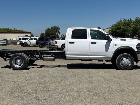 New 2025 RAM 5500 Tradesman image 2