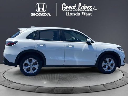 Used 2025 Honda HR-V LX image 6