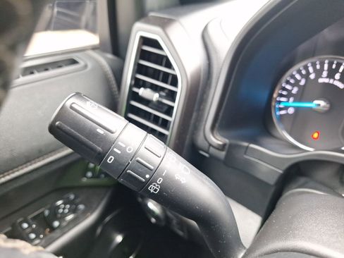 Used 2020 Ford Expedition Limited w/ Texas Edition Package image 22