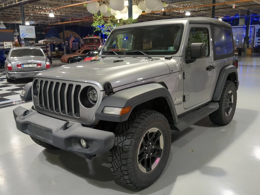 Used 2018 Jeep Wrangler Sport AWD/4WD image 1