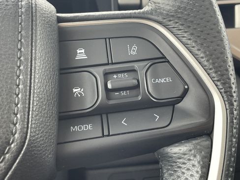 Used 2025 Toyota Tundra Limited w/ TRD Off-Road Package AWD/4WD image 18