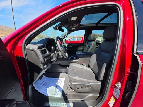 Used 2023 Chevrolet Tahoe RST w/ Luxury Package image 32