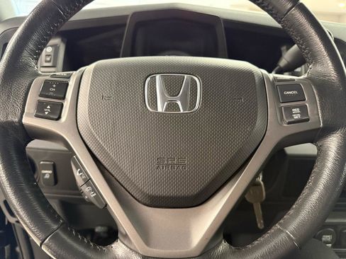 Used 2014 Honda Ridgeline SE image 13