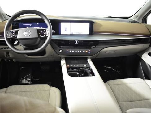 Certified 2025 Nissan Murano Platinum AWD/4WD image 29