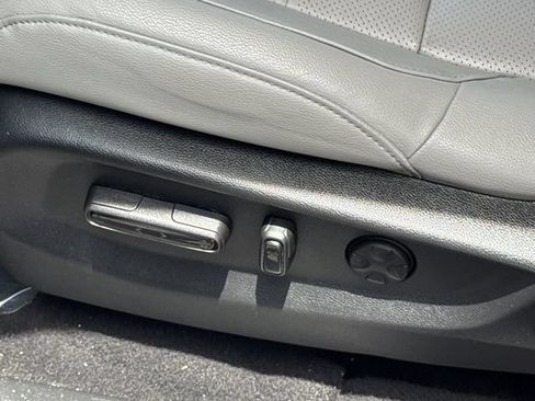 Used 2017 Honda CR-V EX-L image 27