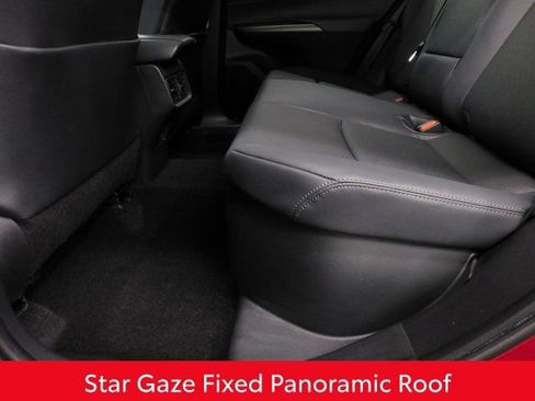 Used 2024 Toyota Venza Limited image 25