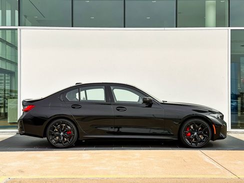 New 2026 BMW 330i 330i w/ M Sport Package image 3