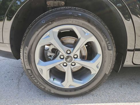 Used 2023 Ford Escape ST-Line FWD image 10