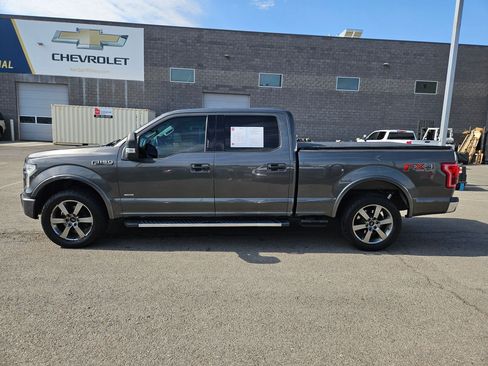 Used 2015 Ford F150 Lariat w/ Equipment Group 502A Luxury AWD/4WD image 7