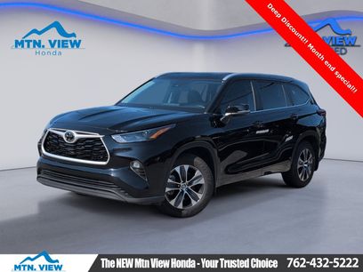 Used 2024 Toyota Highlander XLE