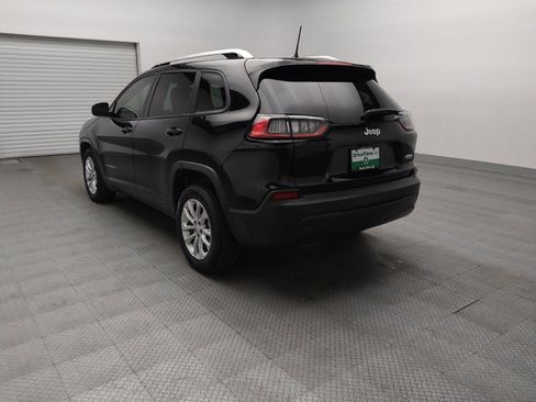 Used 2021 Jeep Cherokee Latitude FWD image 5