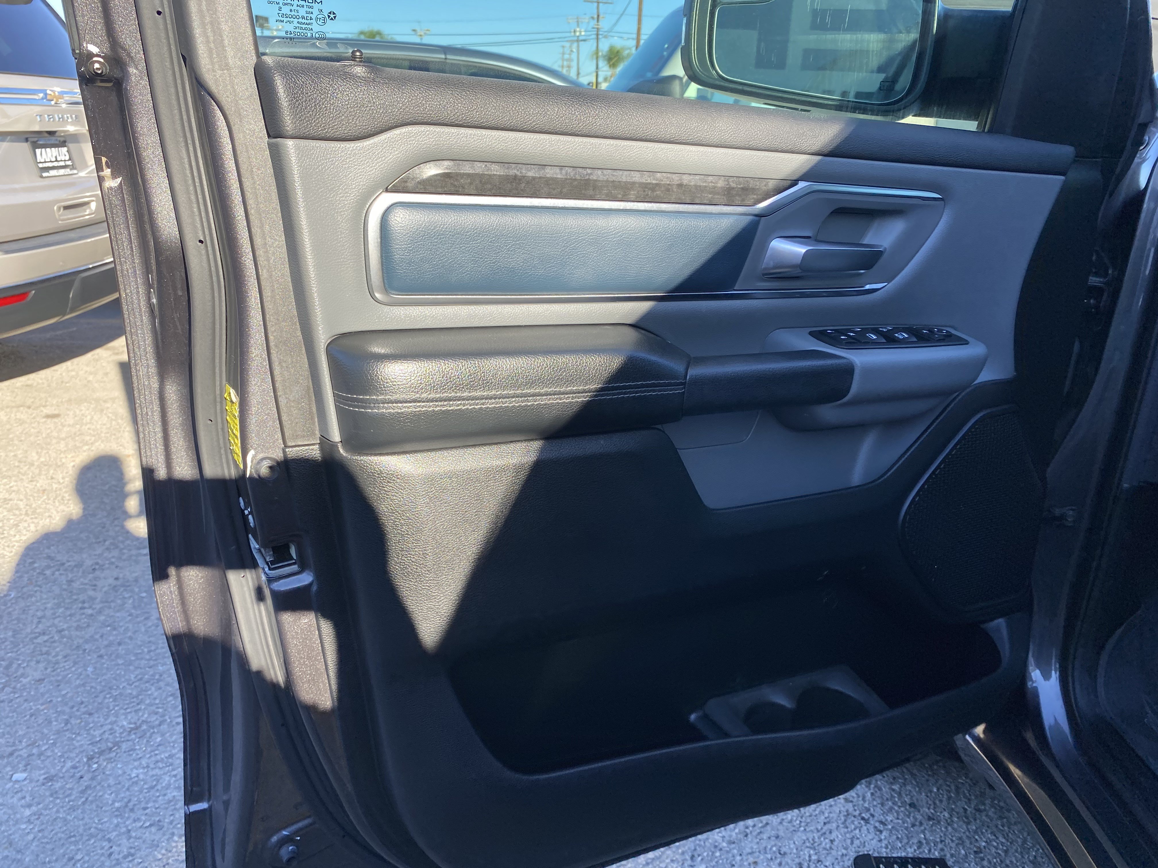 Used 2019 RAM 1500 Big Horn RWD image 15