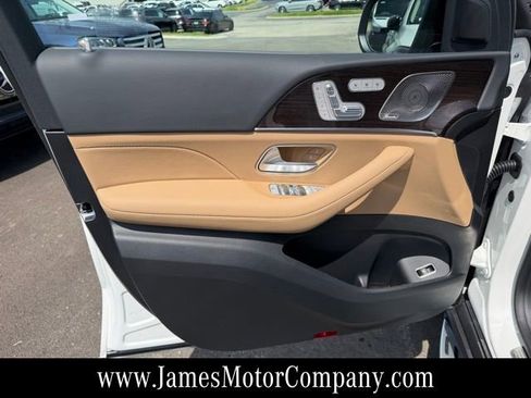 New 2026 Mercedes-Benz GLS 450 4MATIC image 13
