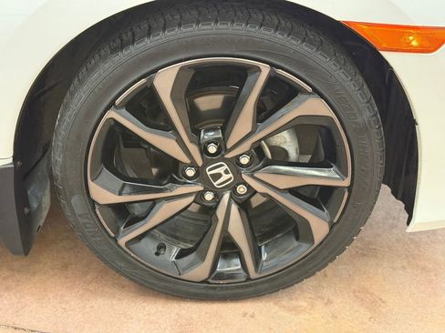 Used 2019 Honda Civic Sport image 19