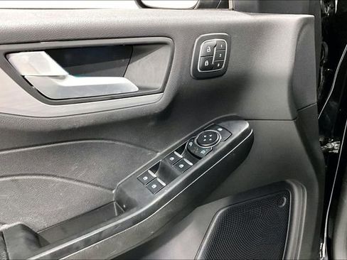 Used 2024 Ford Escape Platinum image 37