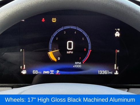 Used 2025 Chevrolet TrailBlazer LT AWD/4WD image 31