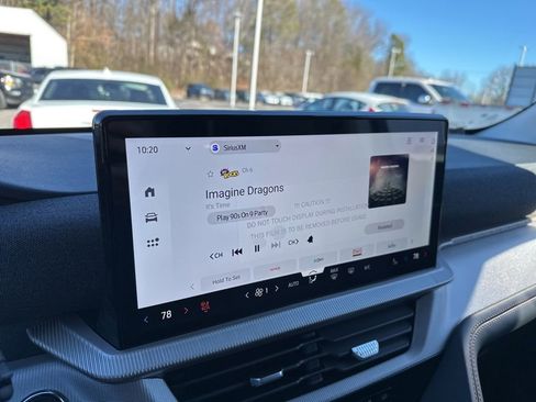 New 2026 Ford Explorer Active w/ Active Comfort Package image 23