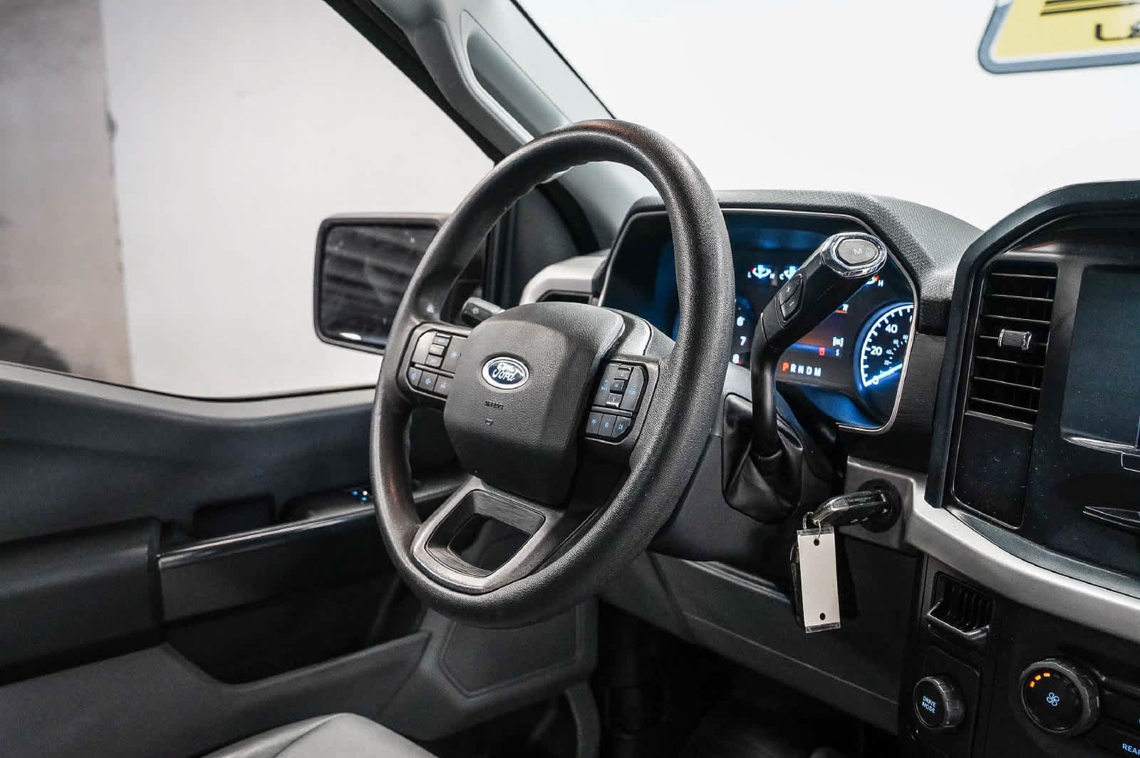 Used 2023 Ford F150 XL w/ XL Chrome Appearance Package RWD image 15