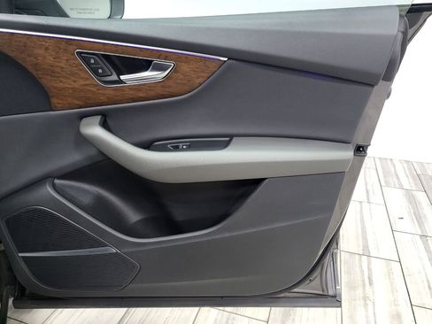 Used 2019 Audi Q8 Premium Plus image 19