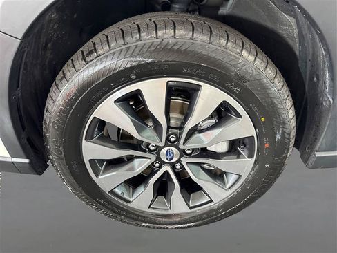 Used 2024 Subaru Outback Limited AWD/4WD image 24