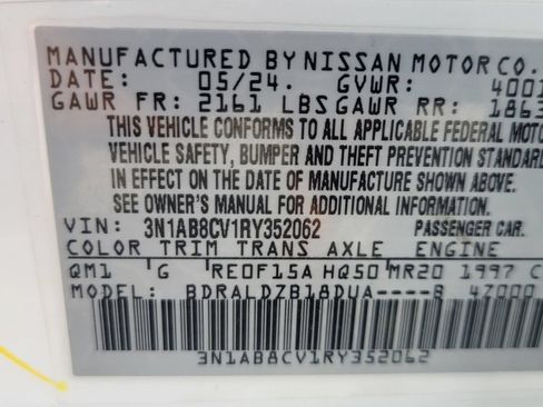 Used 2024 Nissan Sentra SV FWD image 34