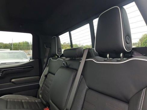 New 2026 GMC Sierra 1500 AT4X AWD/4WD image 10
