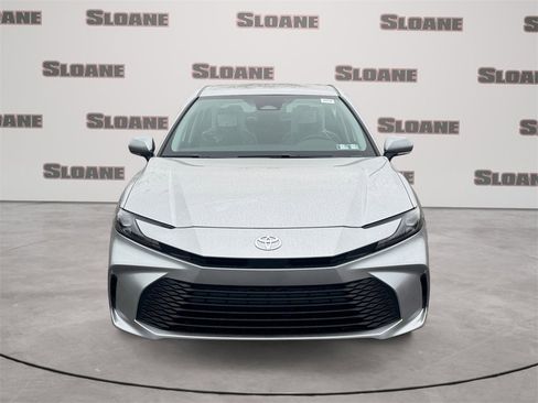 New 2026 Toyota Camry LE image 8