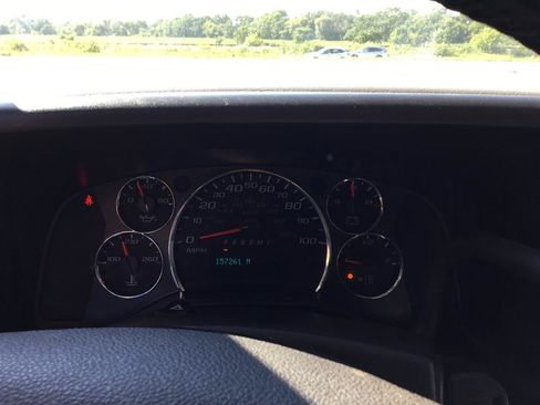 Used 2020 Chevrolet Express 2500 w/ Communications Package RWD image 14
