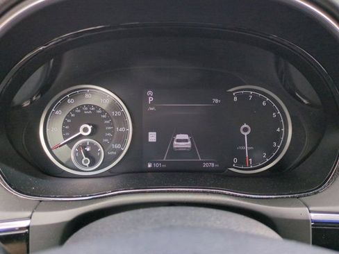 Used 2025 Genesis GV70 2.5T w/ Advanced Package image 25