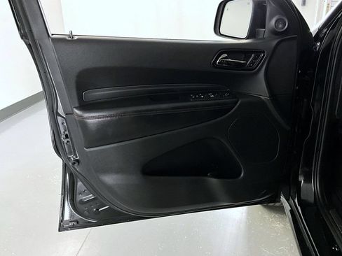 Used 2025 Dodge Durango GT AWD/4WD image 10