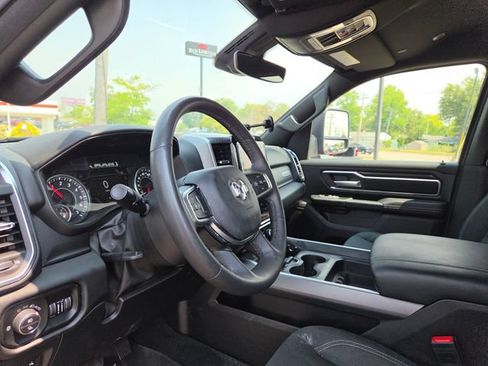 Used 2025 RAM 1500 Big Horn AWD/4WD image 22