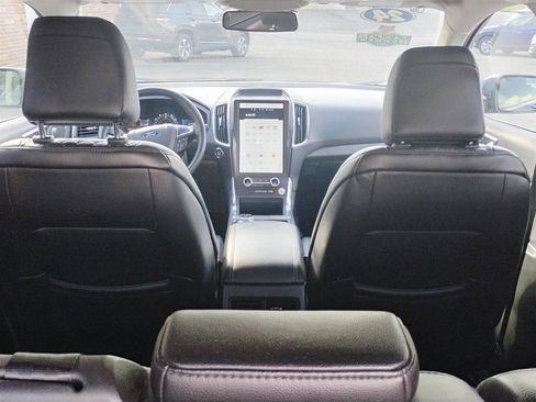 Used 2024 Ford Edge Titanium image 14