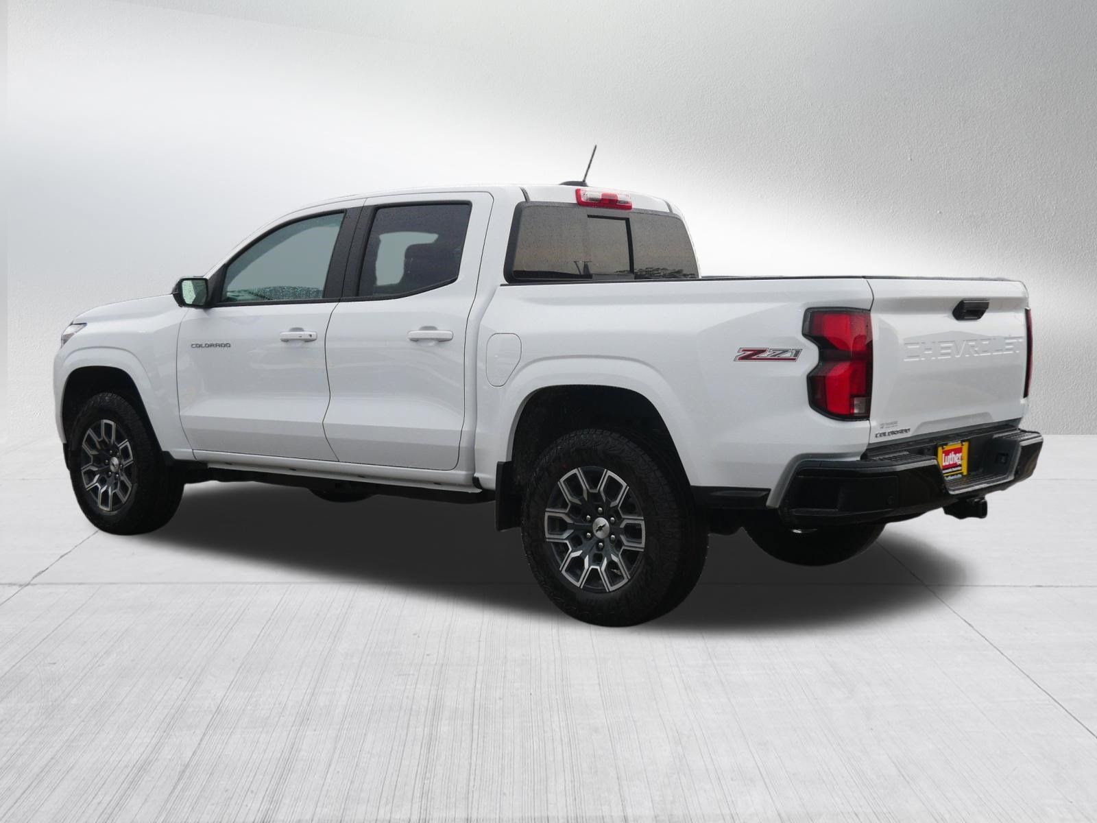 New 2026 Chevrolet Colorado Z71 w/ Technology Package AWD/4WD image 2