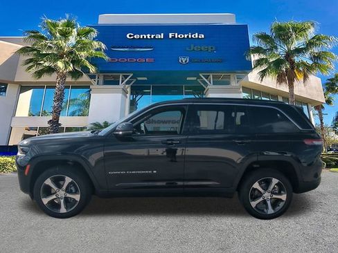 New 2026 Jeep Grand Cherokee Limited RWD image 7