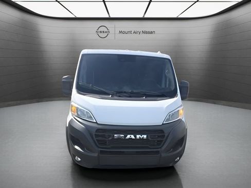 Used 2025 RAM ProMaster 2500 w/ Convenience Group FWD image 1