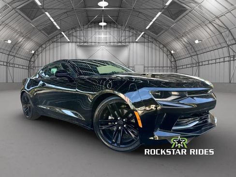 Used 2018 Chevrolet Camaro LT w/ RS Package RWD image 10