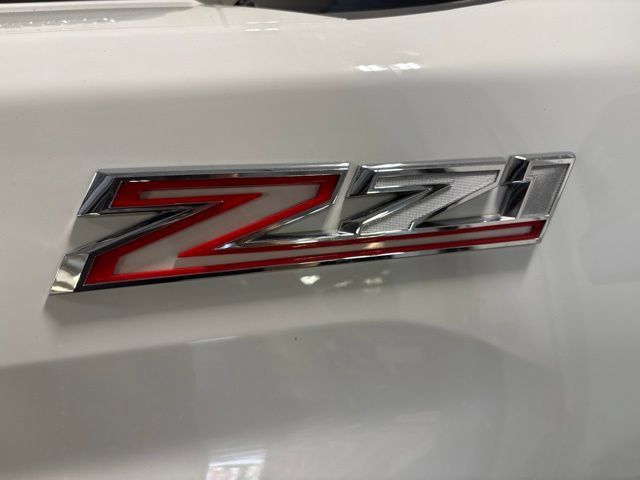 Used 2024 Chevrolet Silverado 2500 LT w/ Convenience Package AWD/4WD image 11